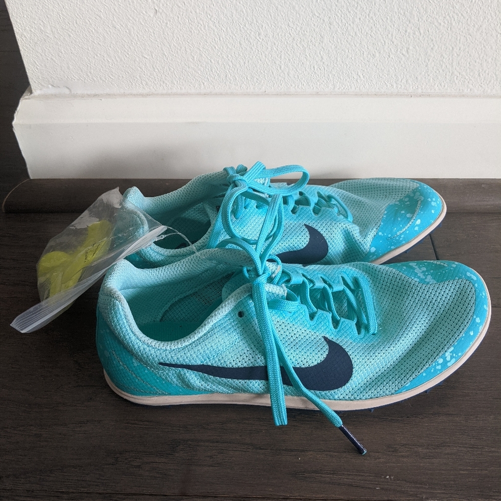 NEW women's Nike racing distance shoes 5